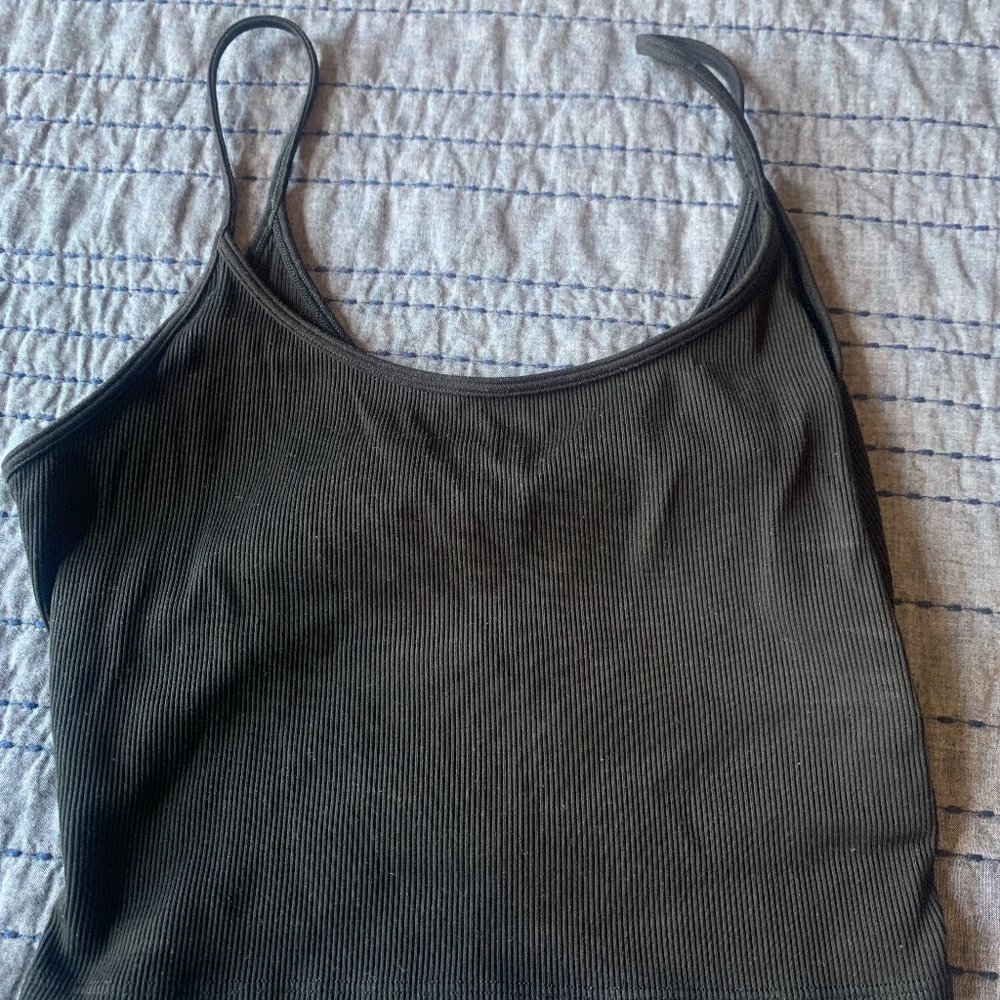 Athleta Twist Back Crop top- Small, Black